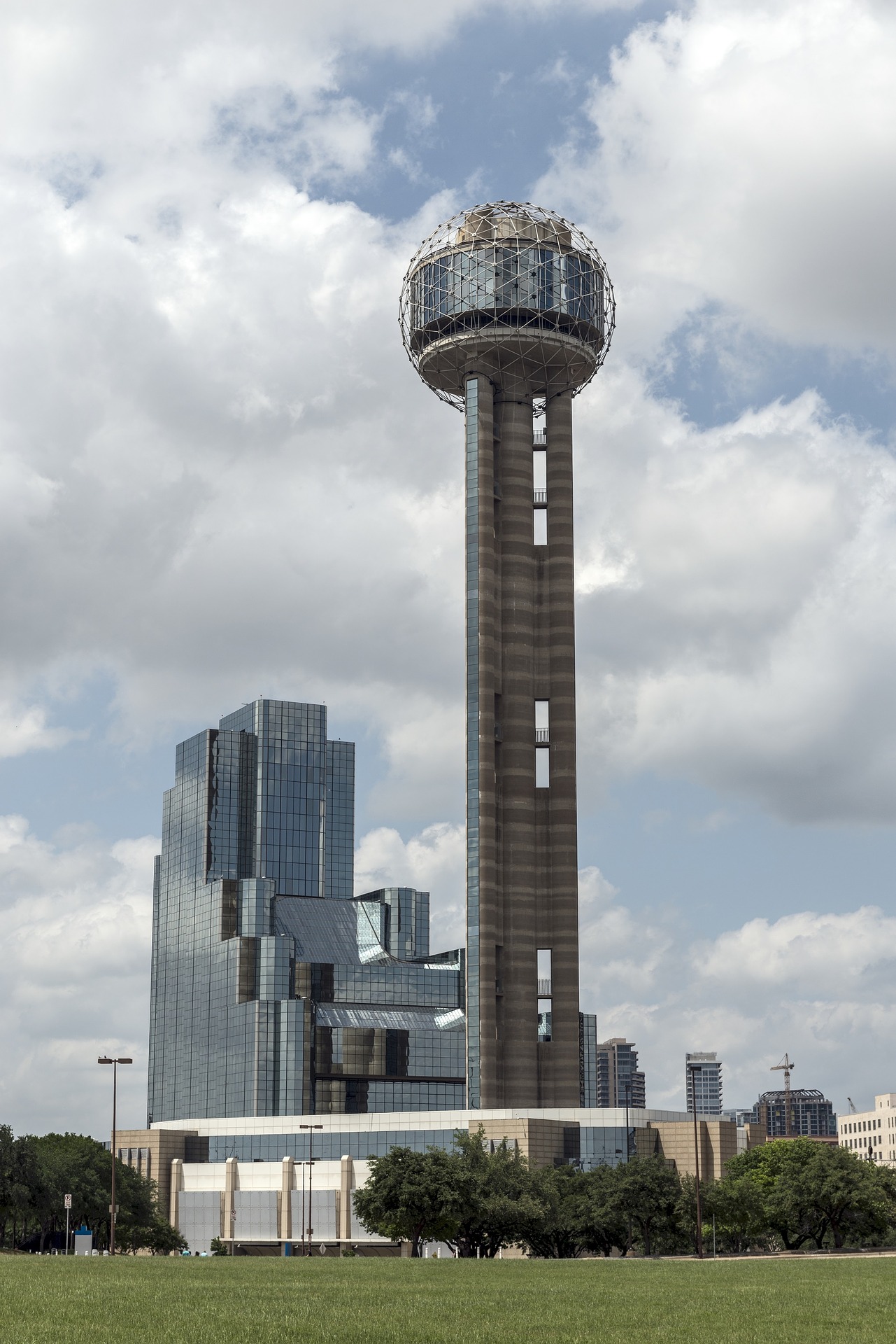 tower-3763224_1920